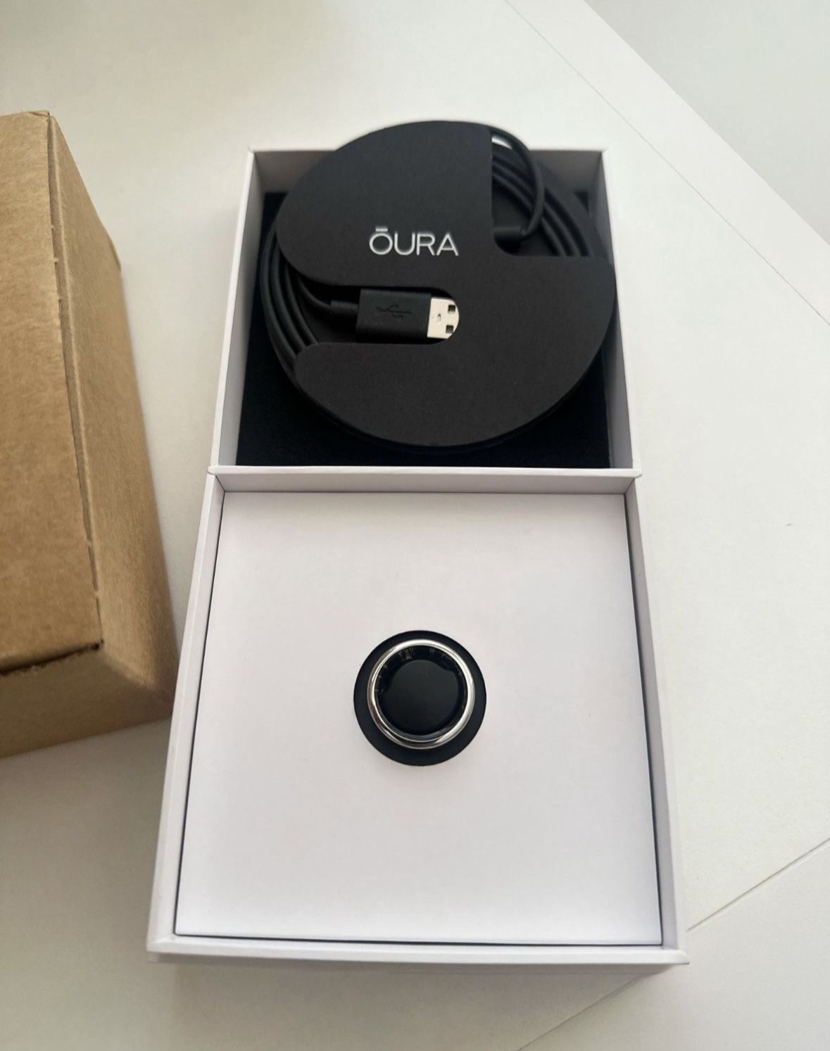 Oura Ring Horizon Silver (size 8, Gen 3)