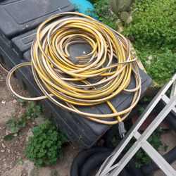10 Gauge 100 Ft Extension Cord Rarely Used Excellent Shape