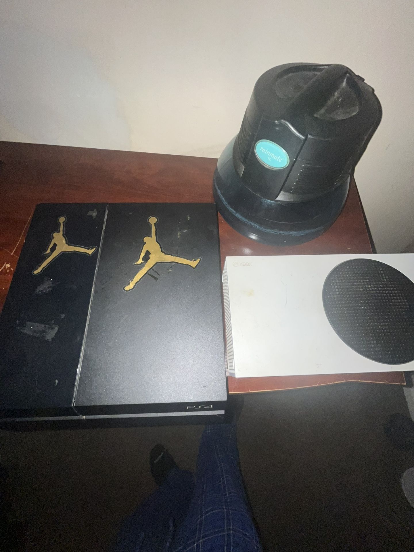 PS4