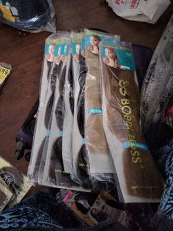 brand new  Bobbi boss braiding hair