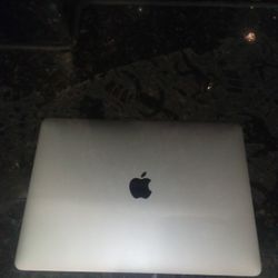 Apple MacBook Pro
