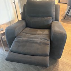Reclining Chair like New 