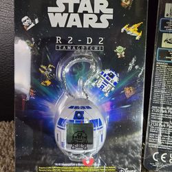 Bandai Tamagotchi R2D2 electronic Pet.