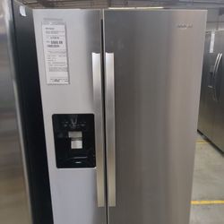 Whirlpool 21.4 cu.ft Refrigerator Model WRS321SDHZ  Retail Price $1799 SAVE$810