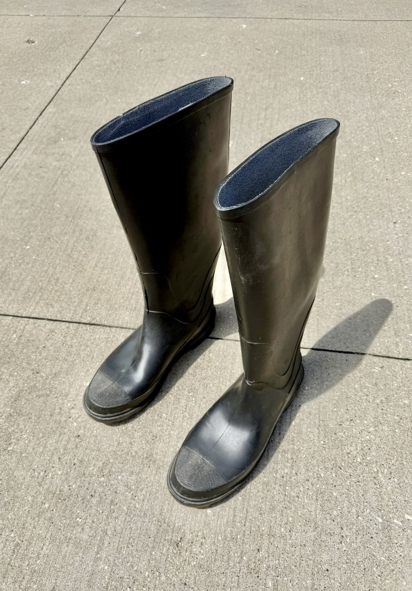 Size 10 knee boots