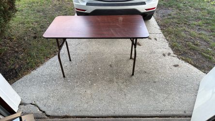 Folding Wood Table 4ft