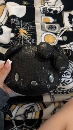 Hello kitty black small bag ( pick up only)