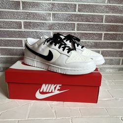 Nike Dunks 