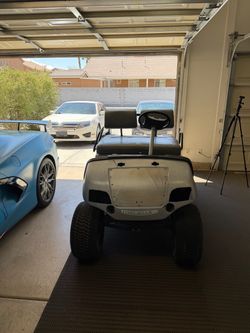 Golf cart