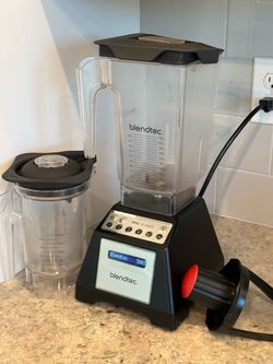 Blendtec 5803 blender with 2 jars for sale