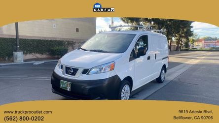2017 Nissan NV200