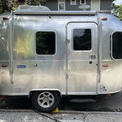 2021 Airstream Bambi 16rb