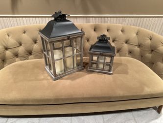 2 Lanterns