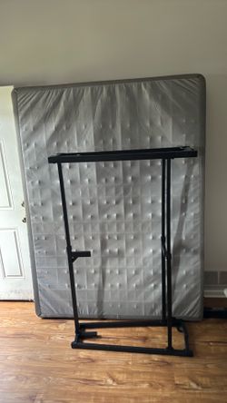 Queen Box Spring and Foldable Frame