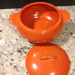 Vintage Antique Caliente 1.5 Quart Covered Casserole Bowl