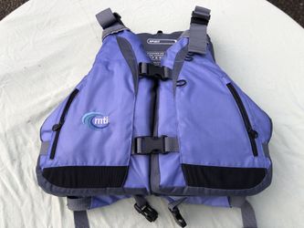 MTI Spirit PFD Adult small-like new