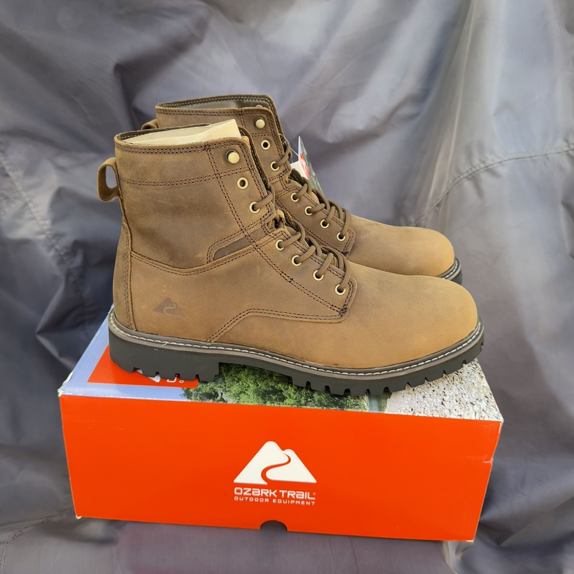 Men Boots Sz #11.5 (Brand New)
