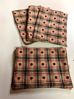Country style Plaid Apple motif Cotton Placemats Set