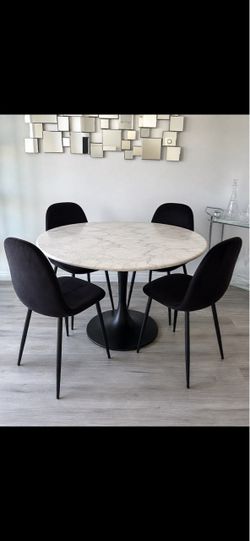 faux marble cream color table 4 chairs
