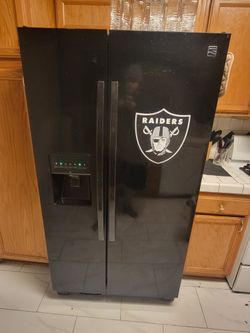 Kenmore Elite Side By Side ,French Doors Stanless Steal ,36 Cubic Ft. Ice Machine/FILTERED WATER SYSTEM