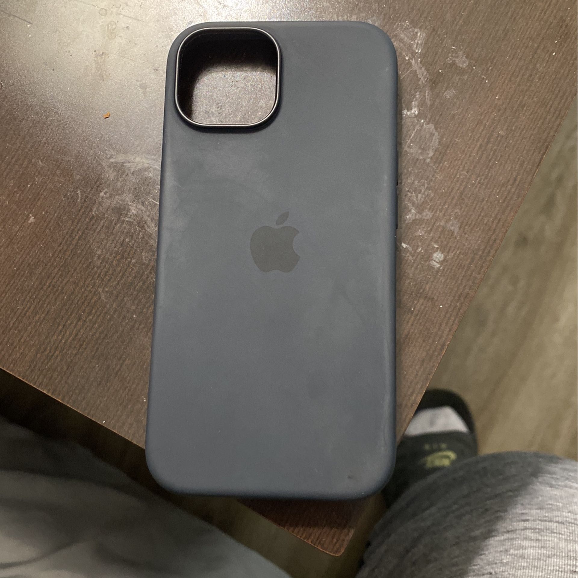 Silicone iPhone 15 Case Made By Apple