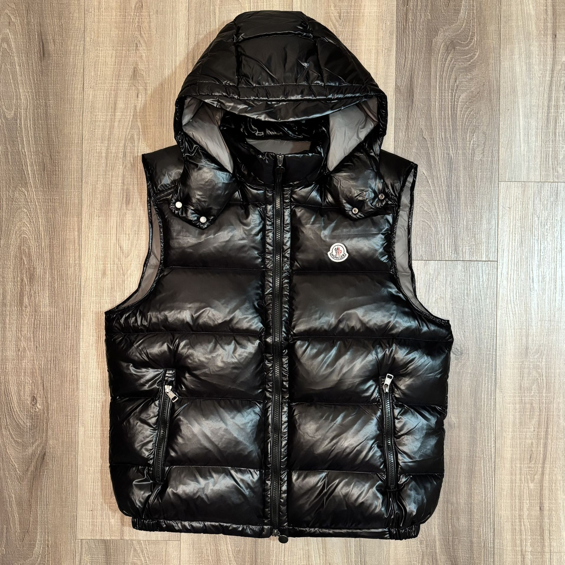 Moncler men’s puffer jacket size 5