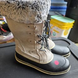 Women's Boots