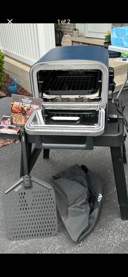 Ninja Outdoor Cooker and Table