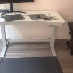 Computer Table