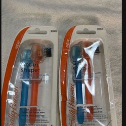 CA. NEW IN PACKAGE SALLY HANSON GET IN SHAPE BROW SHAPERS BRUSH & COMB. 2,2PACKS 