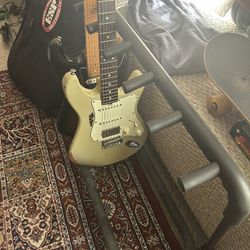 Foldable 5 Slot Guitar Stand Padded