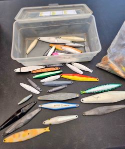 Vintage Saltwater Fishing Jigs Lot - Salas & Hook-Up Dart