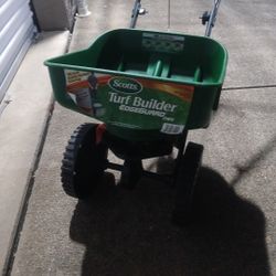 Scott's Turf Builder Edge Guard Mini Spreader.