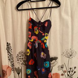 Short Dress With Pockets 