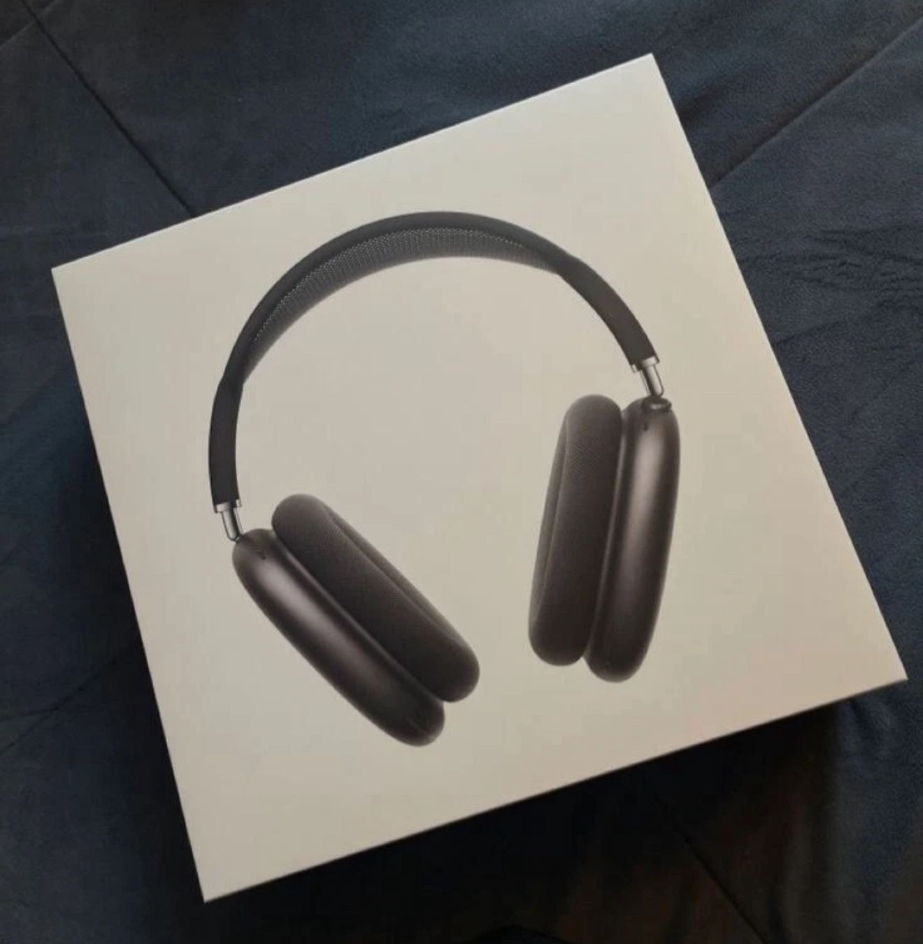 Apple AirPod Pro Max Brand New