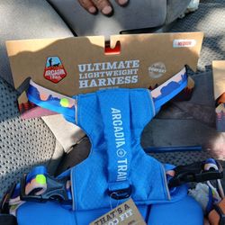 Arcadia Trail Dog Harness Size Medium 
