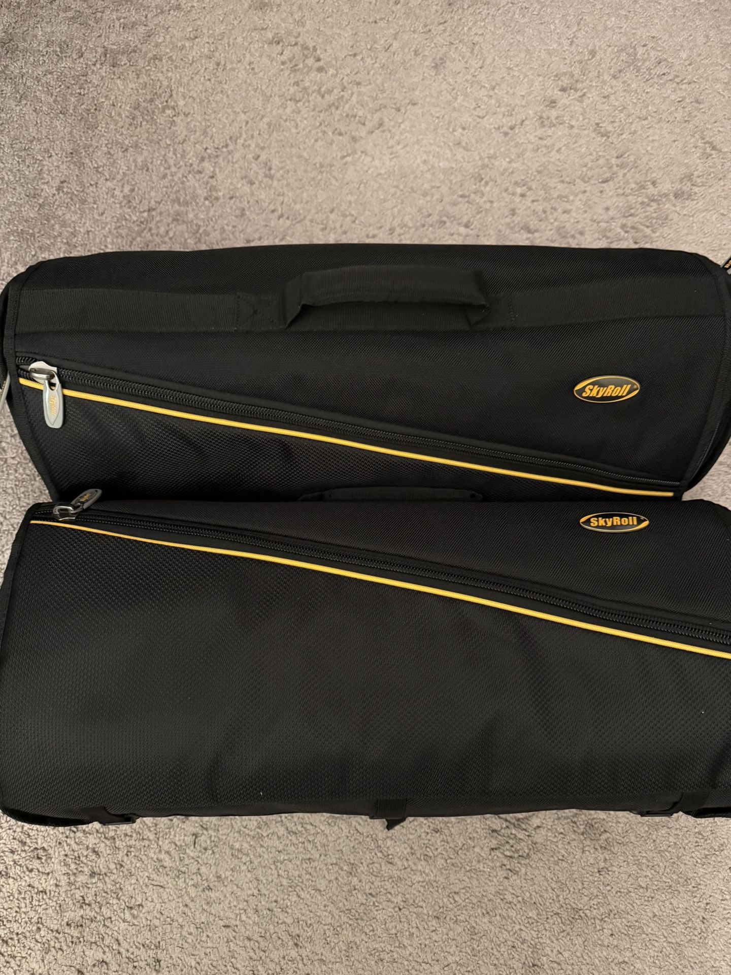 Skyroll Carry On Garment Bag
