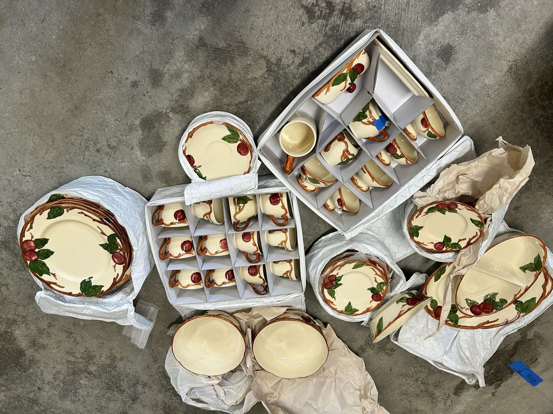 Franciscan Desert Rose Sets