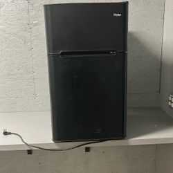 Haier Mini Fridge And Freezer