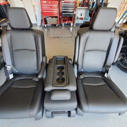New Black Leather Bucket Seats 
