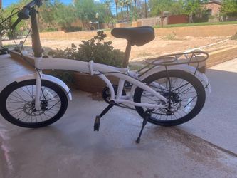 White Foldable City Bike