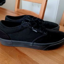 Excellent Condition! VANS All Black Mens 7.5 