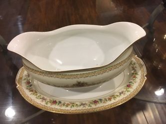 Kings Court China - KAREN Gravy Bowl