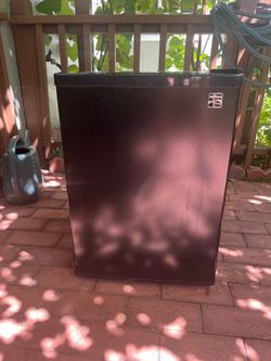 Kenmore Mini Fridge