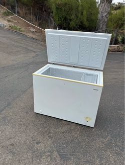 Freezer 10 cubics large household deep chest (free local delivery) $250 firm