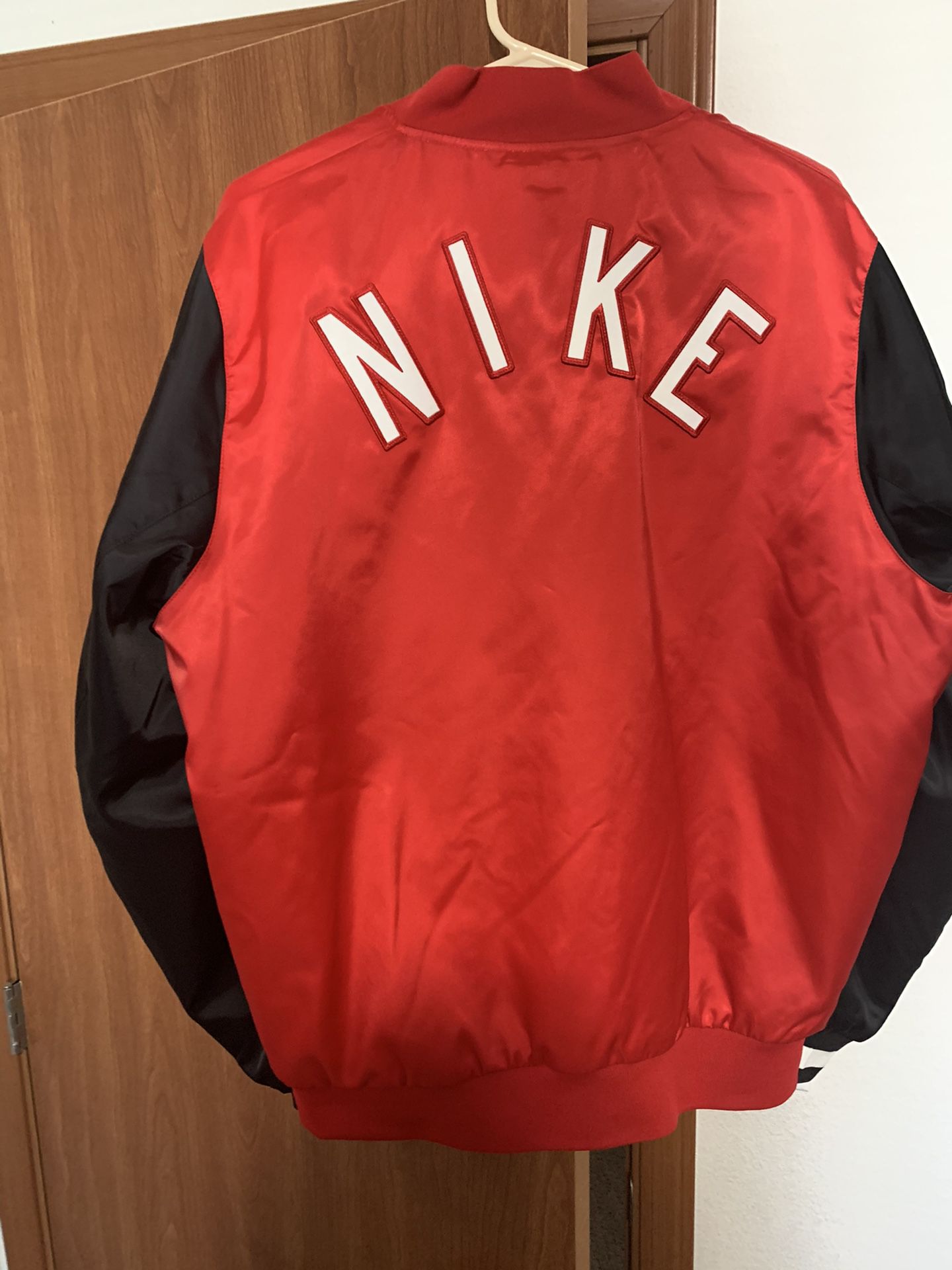 Nike Air Woven Jacket Mens Red Black White (Size Large)
