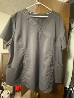 Scrubs Nursing Medical 2X lightly used.