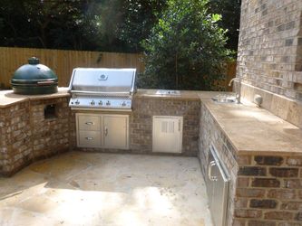Outdoor Kitchens