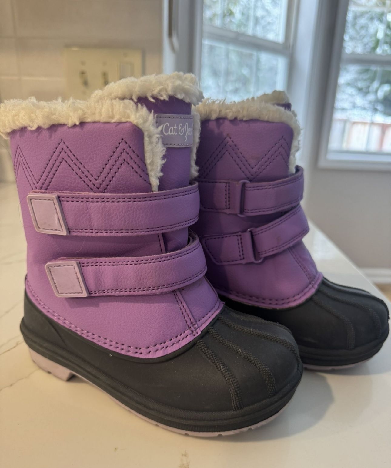 Little Girls Snow Boots Size 11