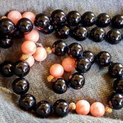Vintage Natural Angle Skin Coral with Shiny Black Hematite Stone Beaded Necklace